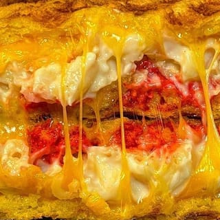 Mac N' Cheezus